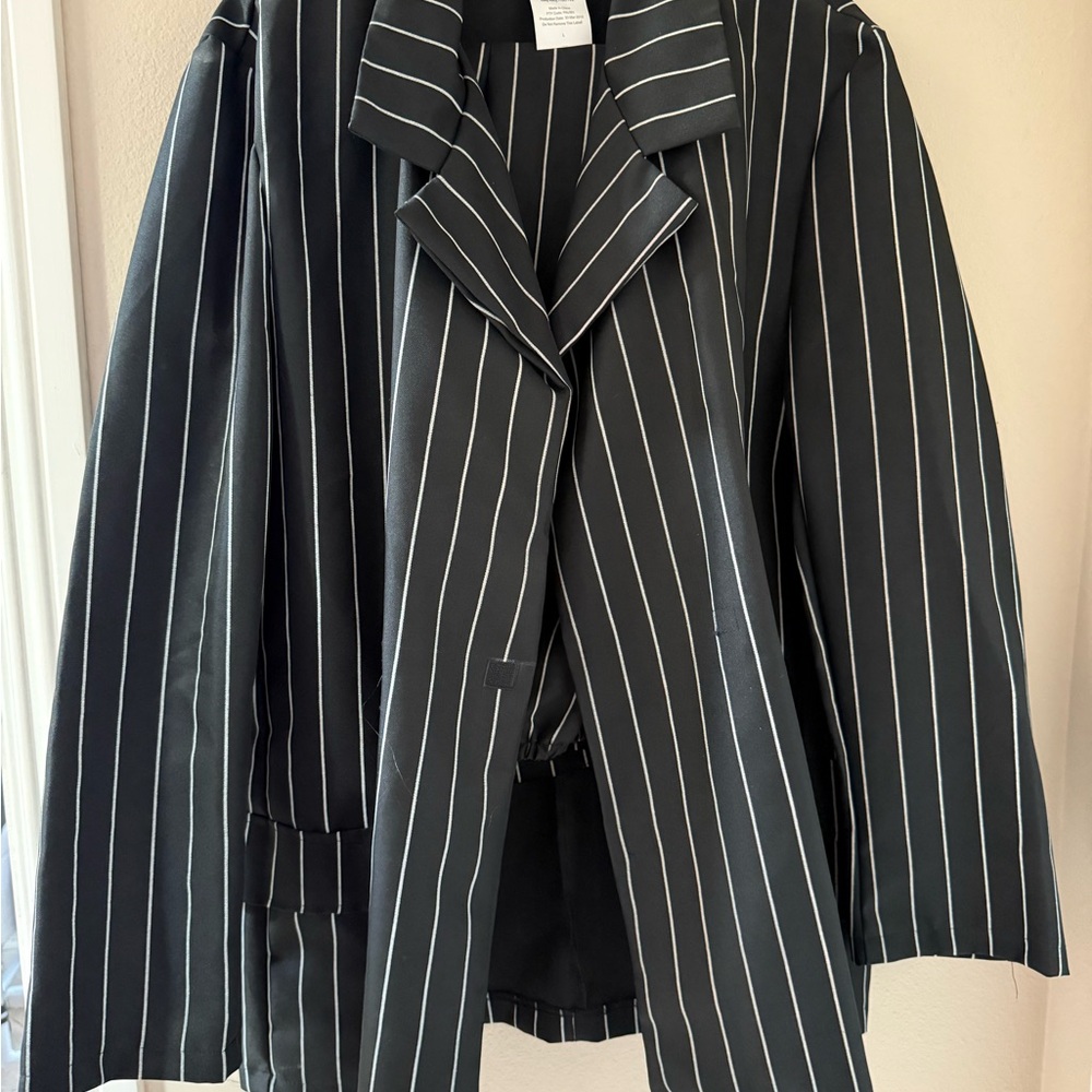 Black Pinstripe Women's gangster costume with pants